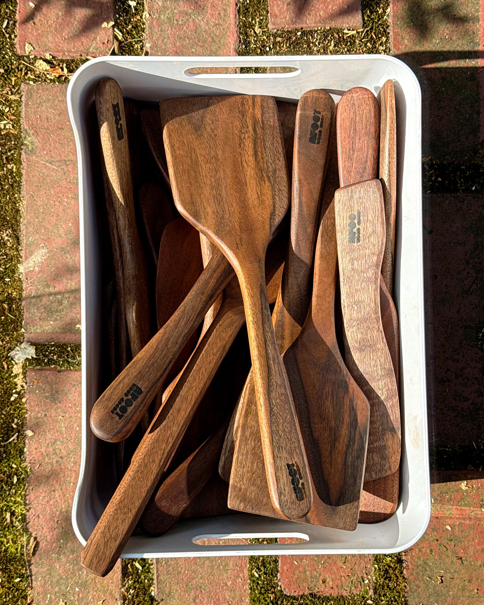 Stir-Fry Wood Spatula - Walnut