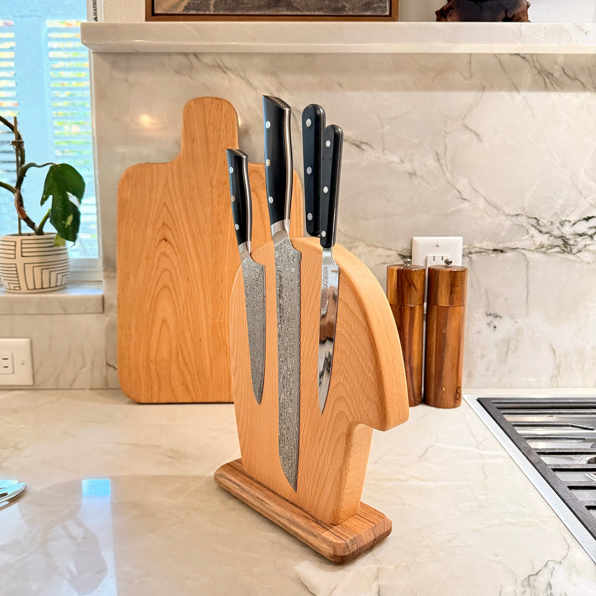 wood_magnetic_knife_holder_head