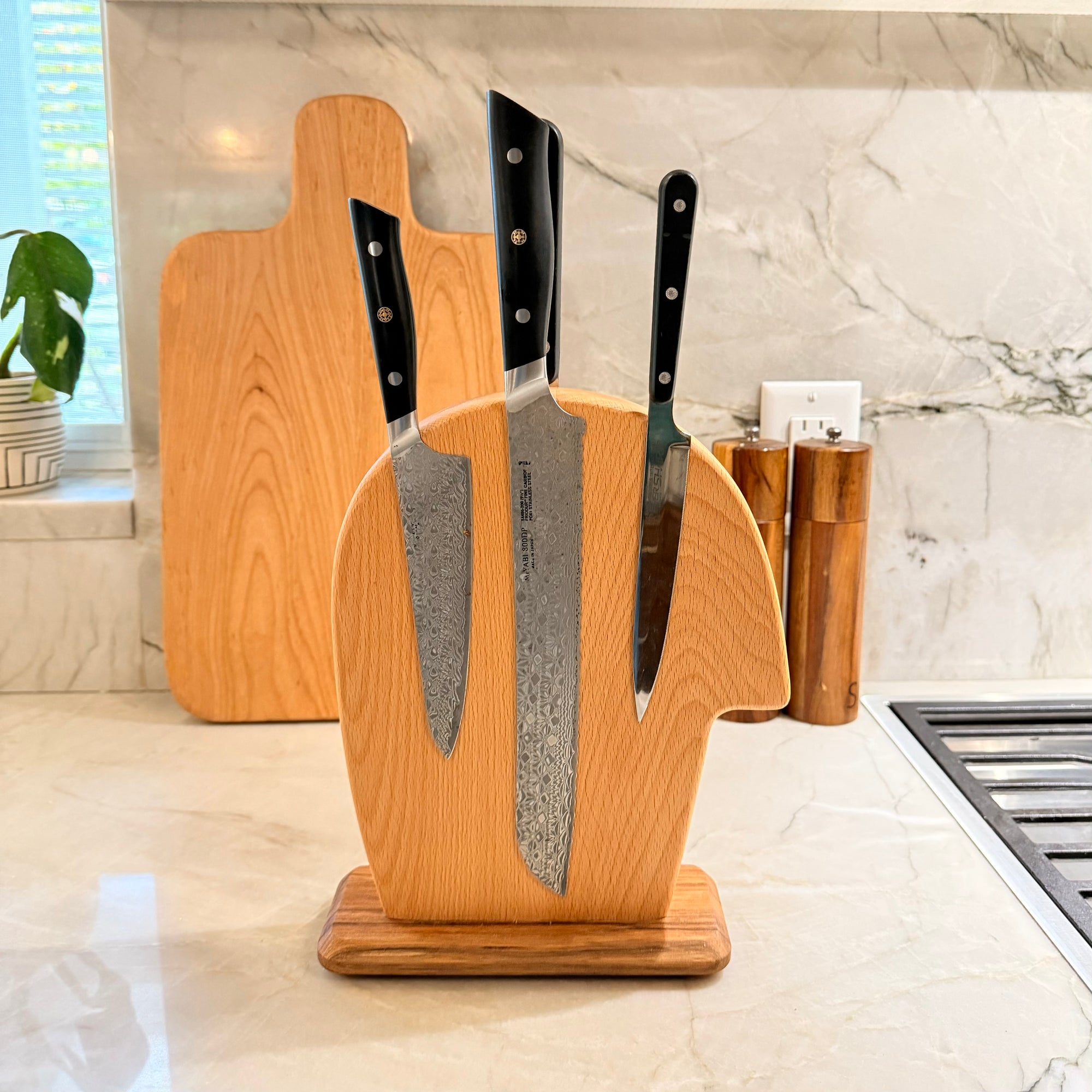 wood_magnetic_knife_holder_head
